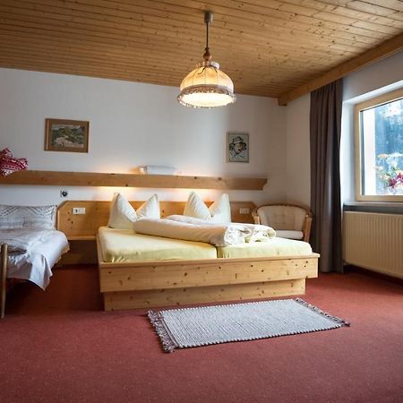 Haus Lutz Nauders Exterior foto